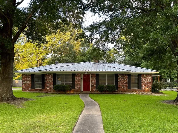 1010 Linkwood Dr, Lufkin, TX 75901