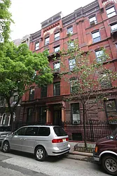 136 West 16th Street in Chelsea