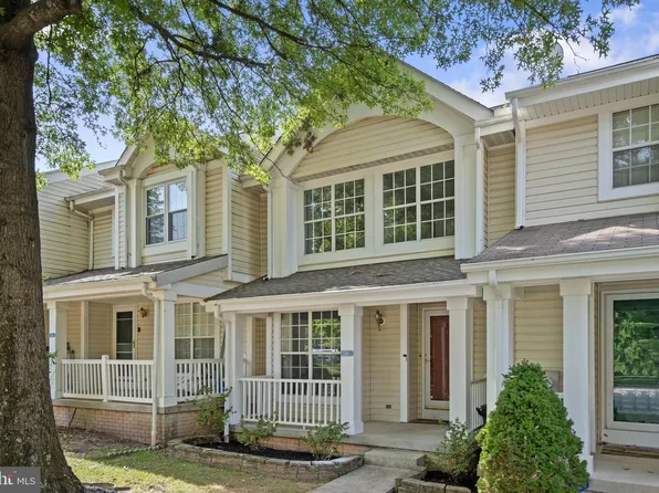 26 Windy Meadow Ct, Randallstown, MD 21133
