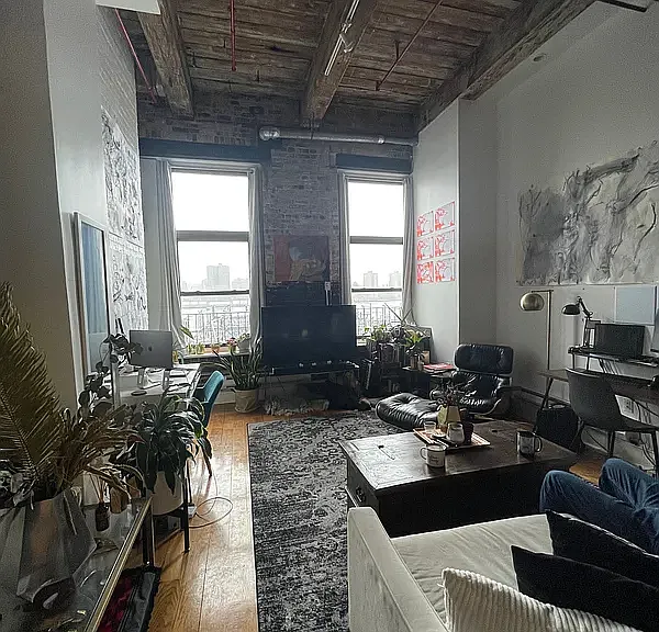 25 Jay St #402 — Photo 1