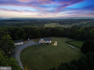 364 Waynes Ln, Stephens City, VA 22655