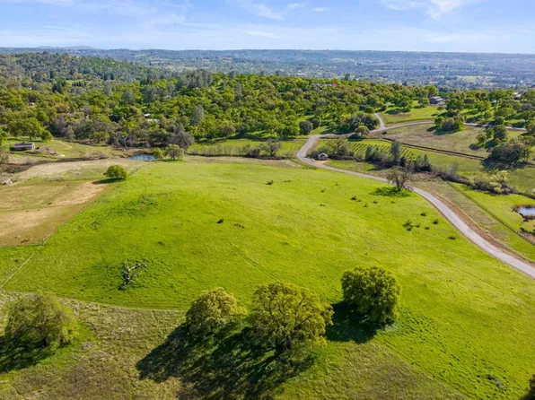 36 Heredia Ct, Auburn, CA 95602