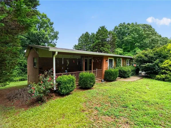 101 White Rock Rd, Grover, NC 28073