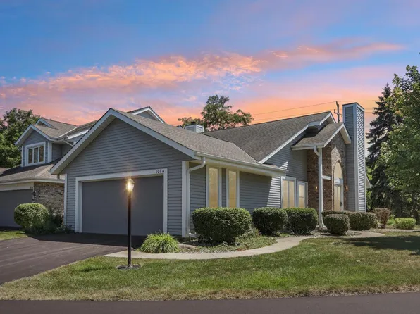 101 E Sutton PLACE #A, Waukesha, WI 53188