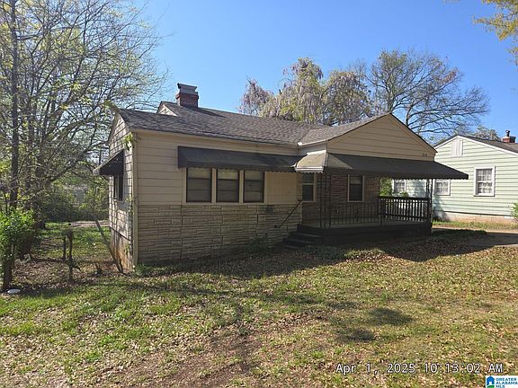 2nd image of 324 Woodward Rd