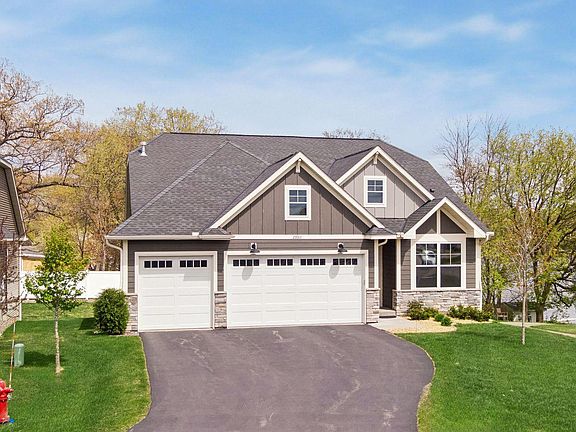 2nd image of 29311 Kenwood Way