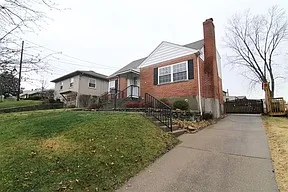 45 Summit Ave photo 1