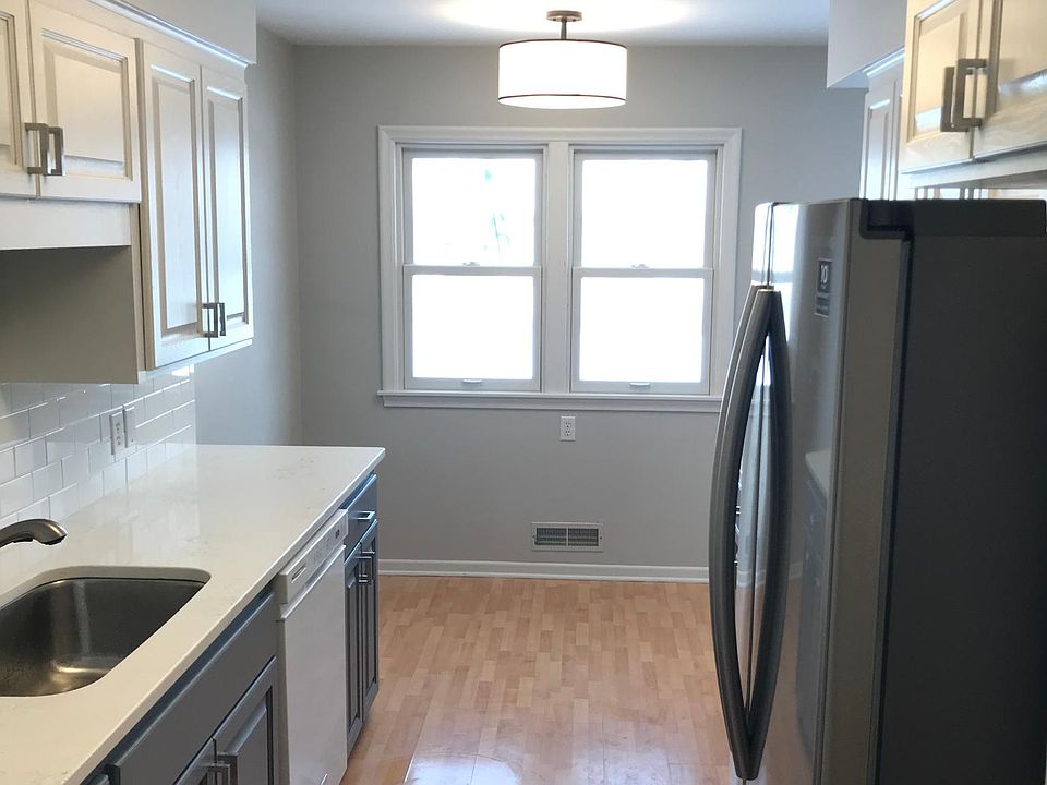 Kitchen with room for breakfast nook