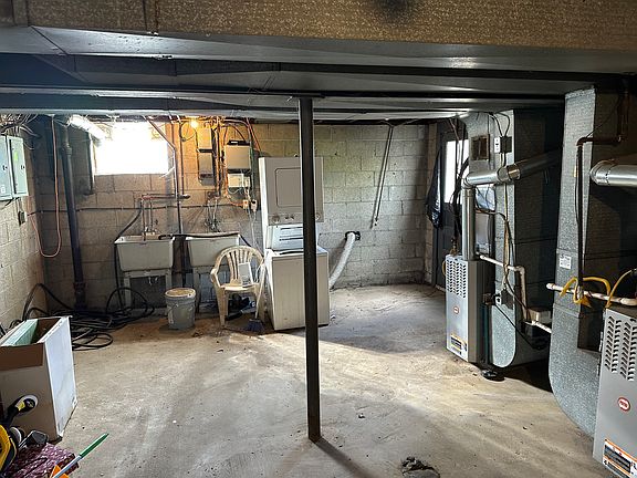 5th image of 515 Decatur Ave APT 2