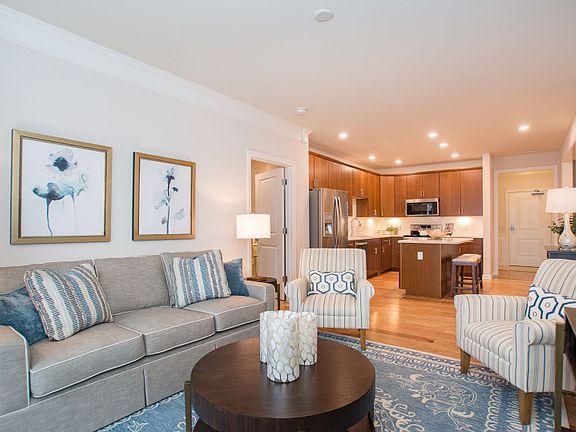 Living Room Perfect for Entertaining