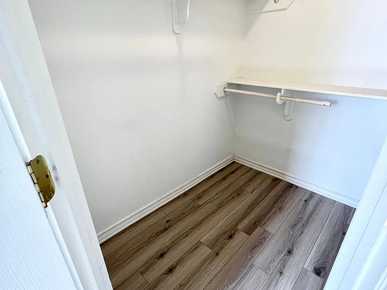 6233 Sir Jack St — Photo 30
