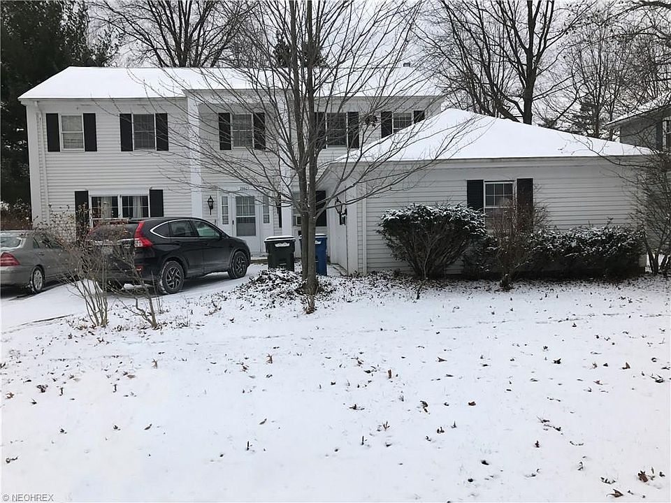 1st image of 29601 Norfolk Dr