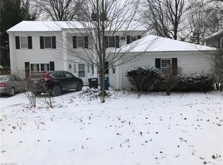 29601 Norfolk Dr, Bay Village, OH