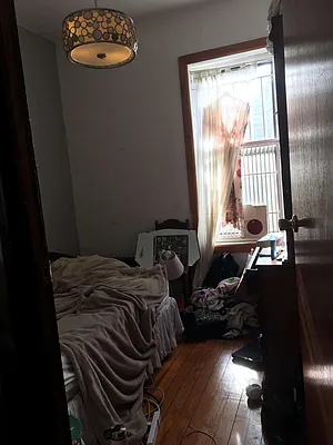 Rented by East Williamsburg Realty Inc | media 14