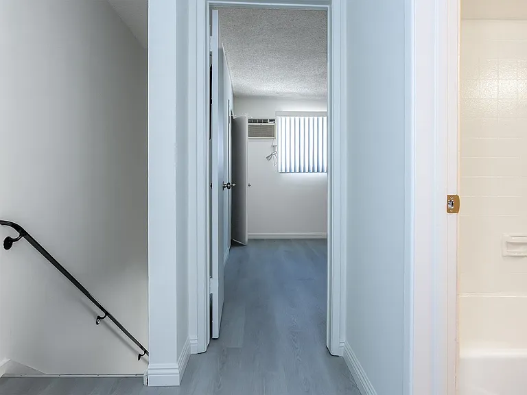 216 Palmetto Dr — Photo 37