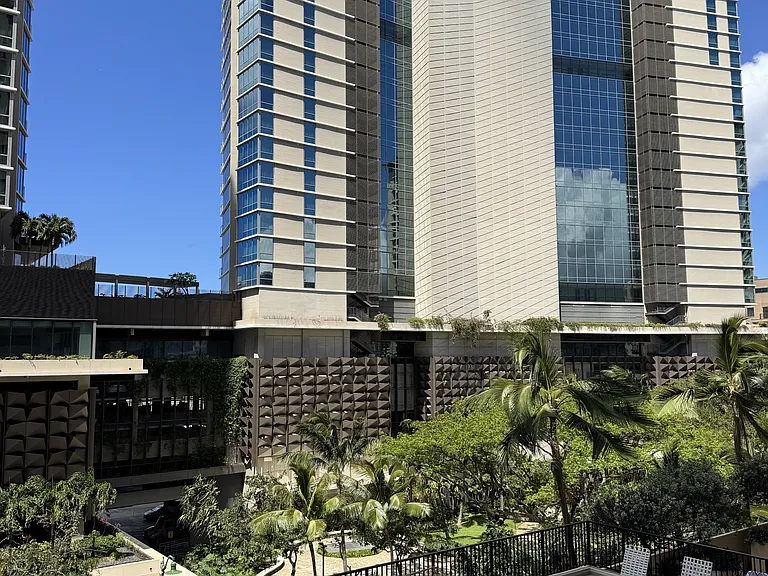 2140 Kuhio Ave #603 — Photo 26
