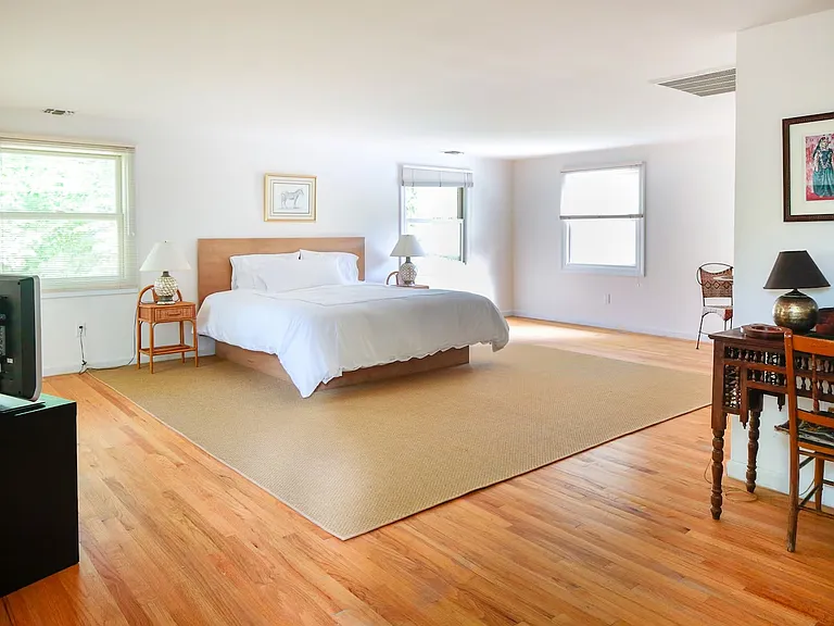 341 Narrow Ln — Photo 13
