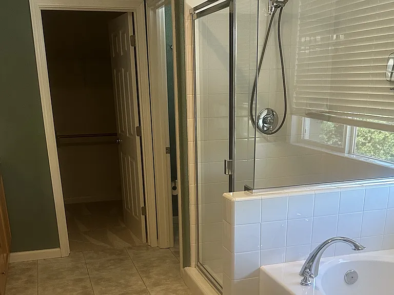 1493 Dawnview Ct — Photo 14