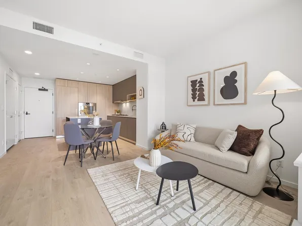 6200 Minoru Blvd #804, Richmond, BC V6Y 1Y2