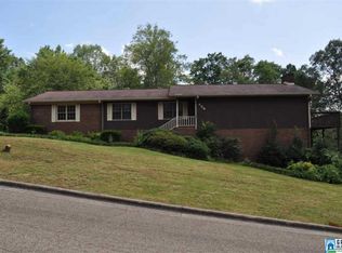404 Fairway Dr SW, Jacksonville, AL 36265