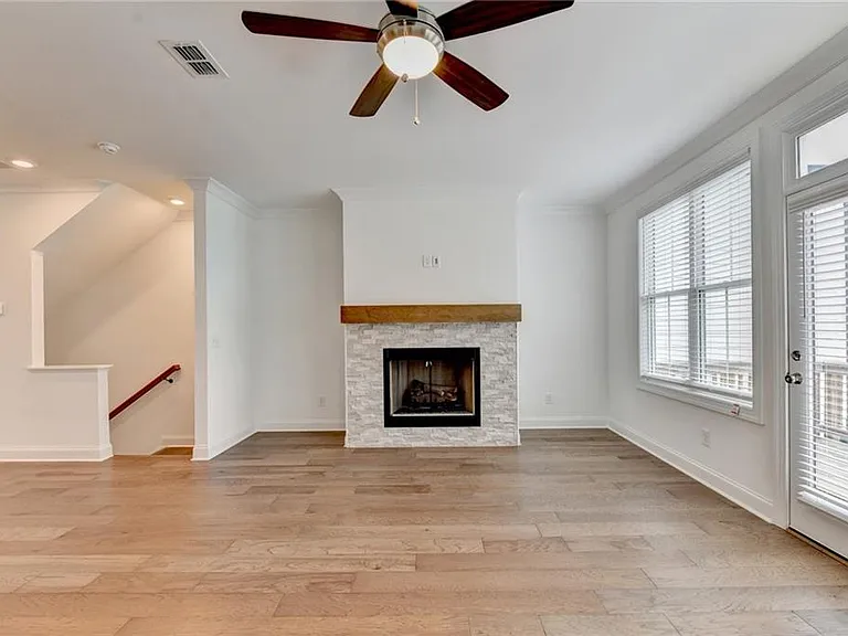 603 Millcroft Blvd — Photo 10