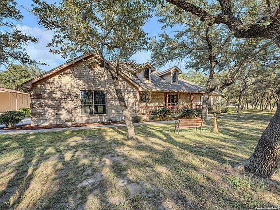 2nd image of 212 LEGACY TRAIL DR