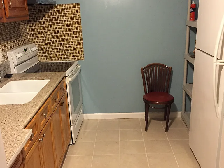 512 N York Rd #A — Photo 10