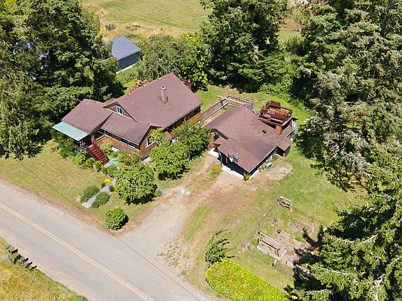 3rd image of 397 Reedsford Rd
