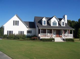 26 Mulberry Ln, White, GA 30184