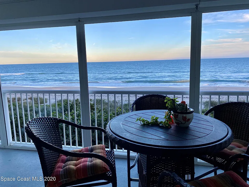 1555 N Highway A1A #202