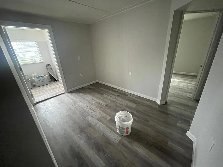 525 New Berlin Rd — Photo 21