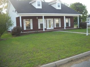 288 Rose Ave, Hartford, AL 36344
