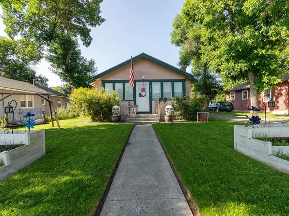 926 Cody Ave, Cody, WY 82414