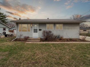 810 Havey Rd, Madison, WI 53704