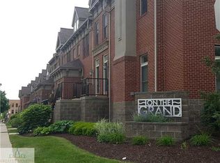 1361 Turner St, Lansing, MI 48906