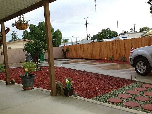 2nd image of 26215 Ardmore Dr