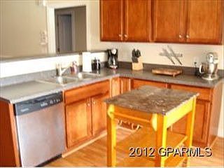 4th image of 2528 A Saddleback Dr