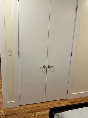 Rented by NYC LUXURY APT RENTALS CO LLC | media 5