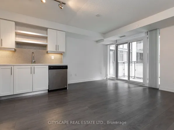 525 Adelaide St W, Toronto, ON