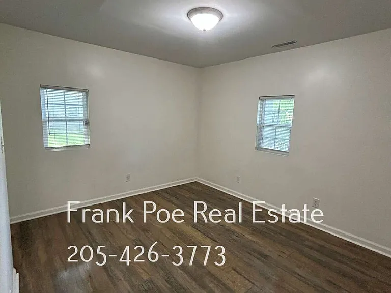 1007 Manor Dr — Photo 5