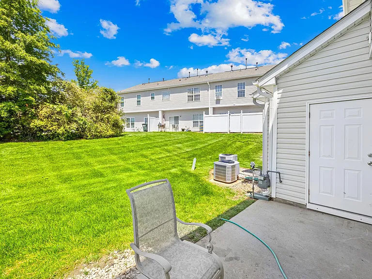 3053 Summerfield Ridge Ln — Photo 19