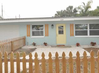 129 146th Ave E, Madeira Beach, FL 33708
