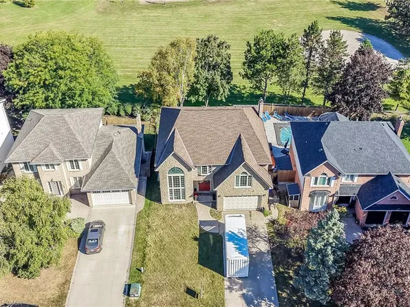 196 Bluebell Cres, Hamilton, ON L9K 1B9