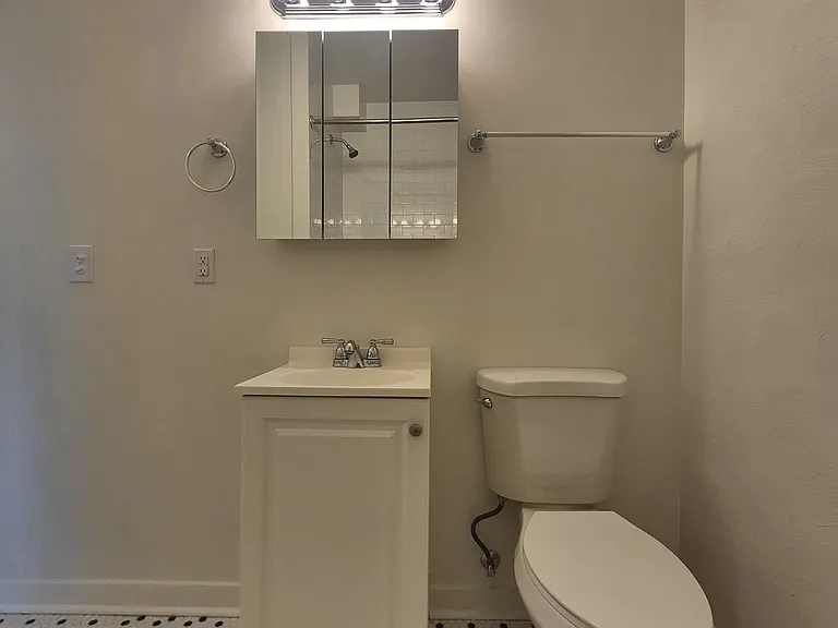 Shadyside Apartments — Photo 79