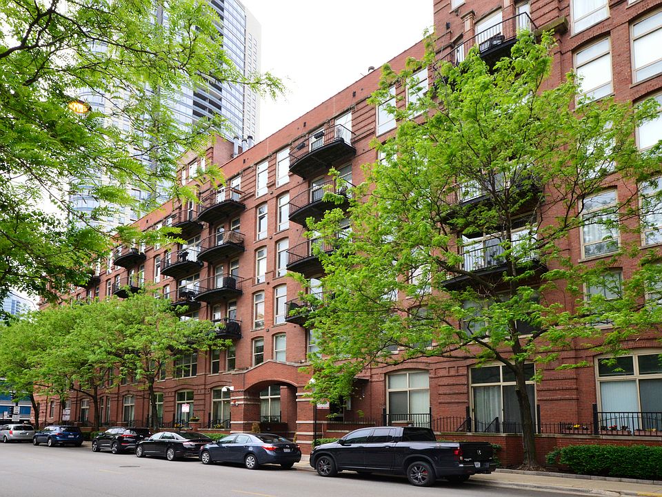 1st image of 550 N Kingsbury St APT 417