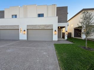 1007 Yellow Birch Dr, Laredo, TX 78045
