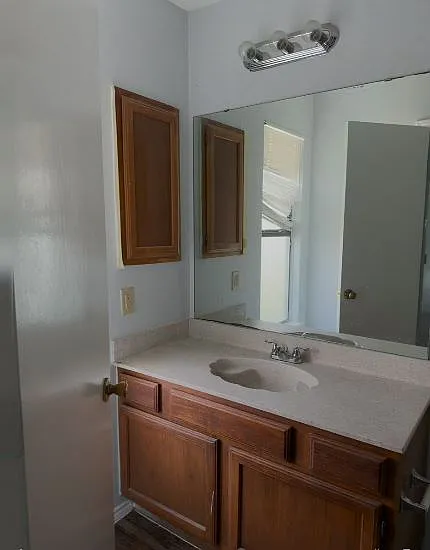 3019 Oak Ridge Pl — Photo 2