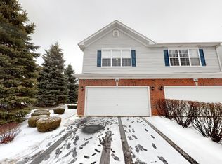 300 Grape Vine Trl, Oswego, IL 60543