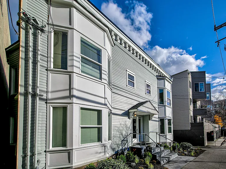 1816 Eastlake Ave E #103 — Photo 8