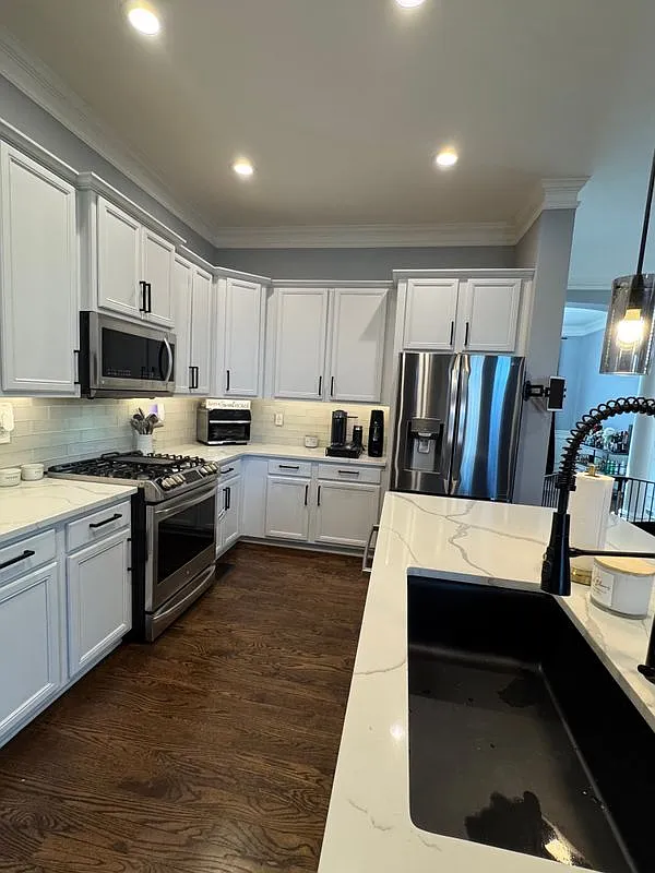 Building Photo - 2095 Silas Way